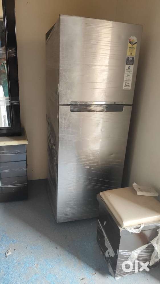 Samsung fridge 256 litre
