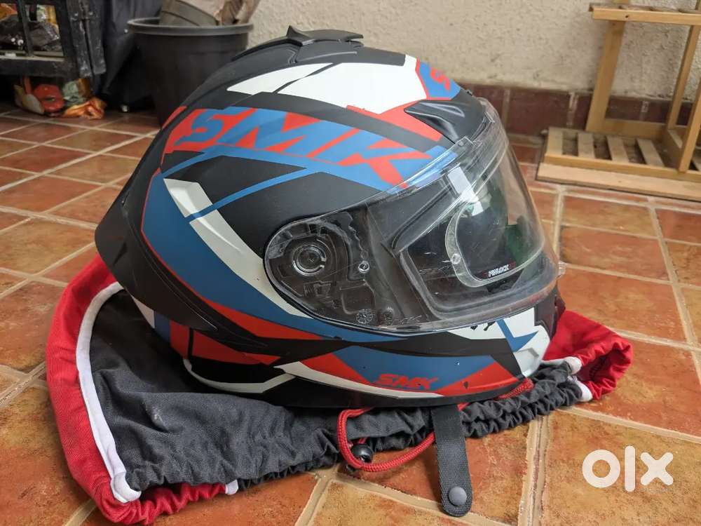 SMK dual visor helmet