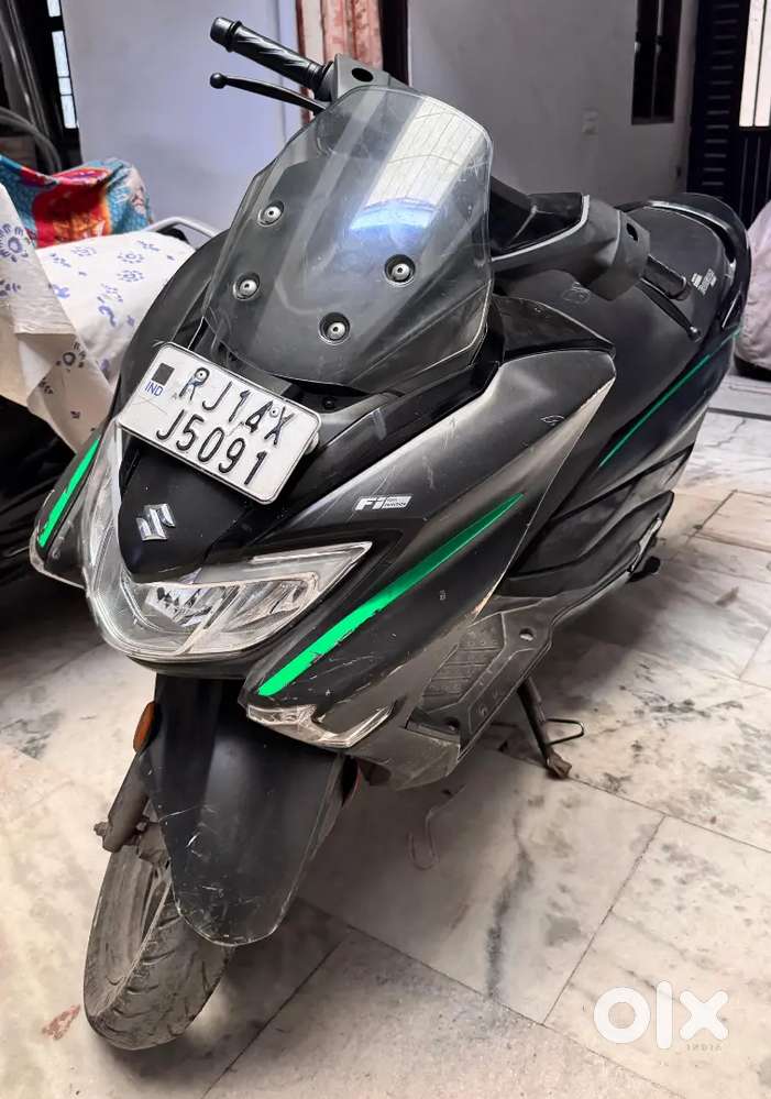 Suzuki Burgman street 125 with an awesome condition