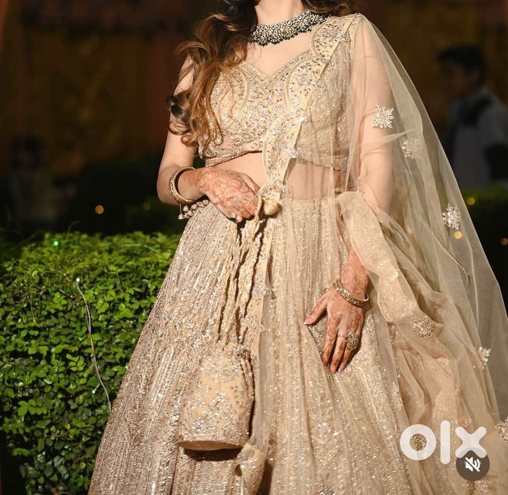 Well maintained premium lehengas for wedding and sangeet night