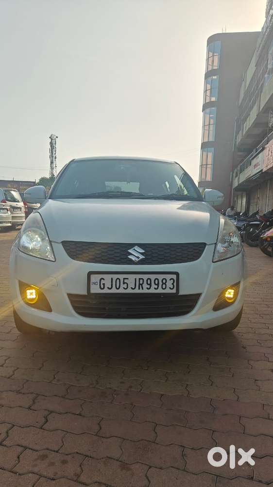 Maruti Suzuki Swift VXI Optional, 2017, Petrol