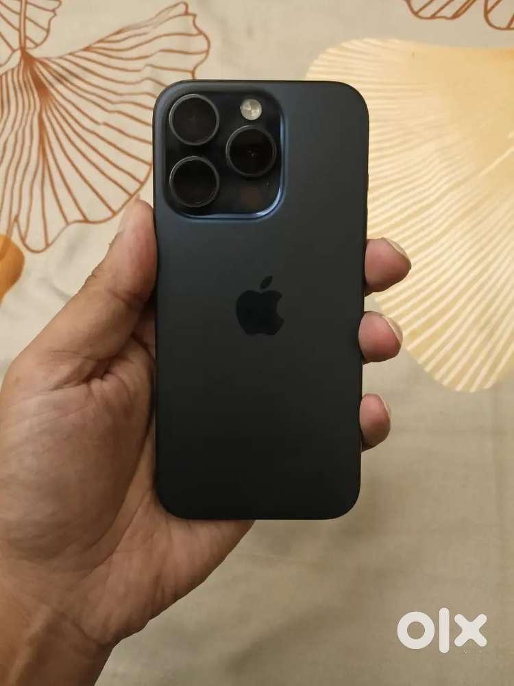 Apple iPhone 15 pro 128gb excellnt condition