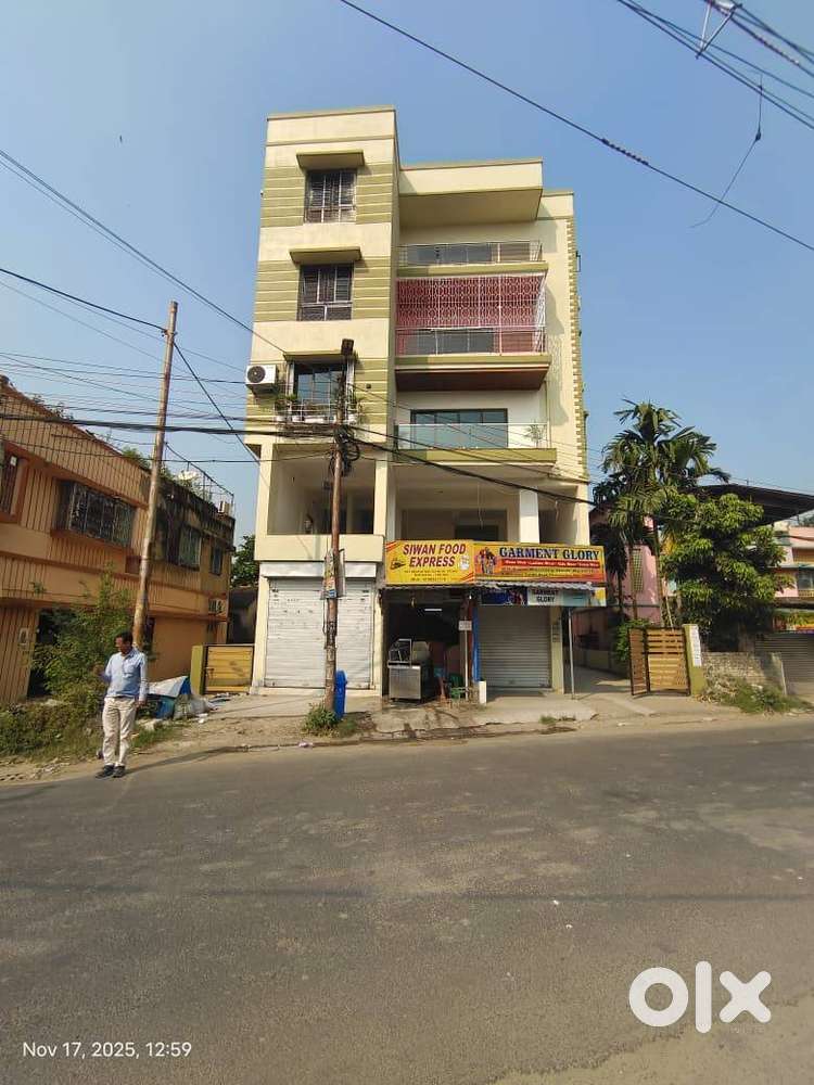FOR SALE: 208 Sq. Ft. Shop on M.G. Road, Badamtala (Prime Location!)