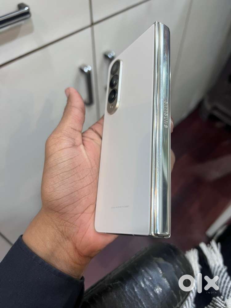 Samsung Galaxy fold 4