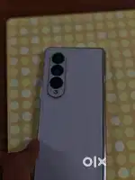 Samsung z fold 4