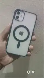 iPhone 11 (64GB)