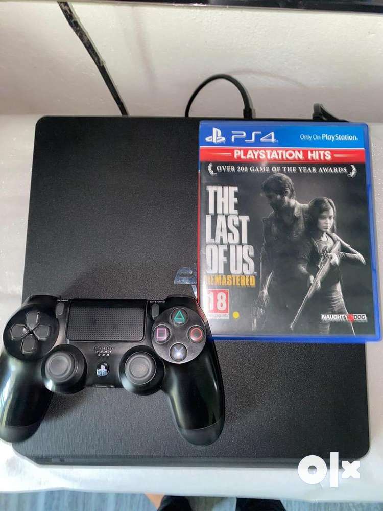 Ps4  1 TB + fifa and last of  us