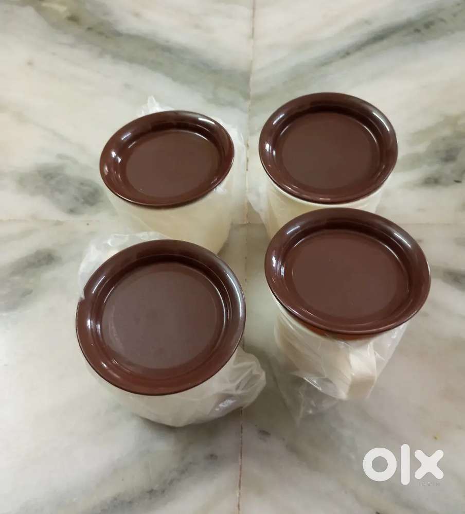 Tubberwear.. Juic glass set.. Glass pate