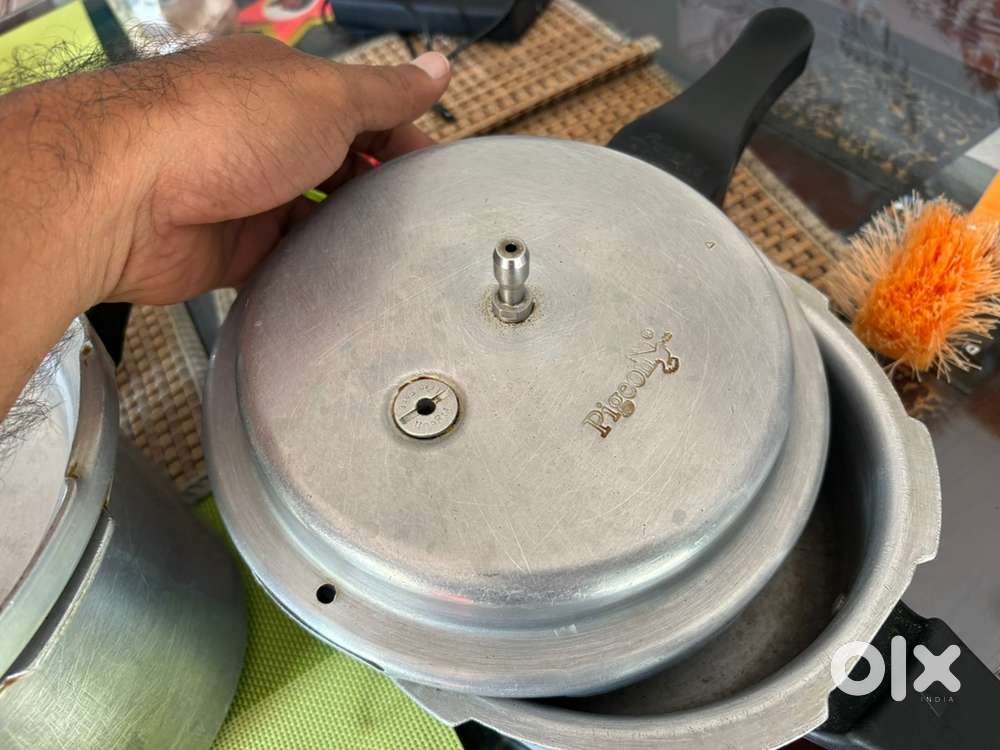 Pressure cooker 2 and 3 liter