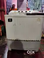 Samsung and LG washing machines.