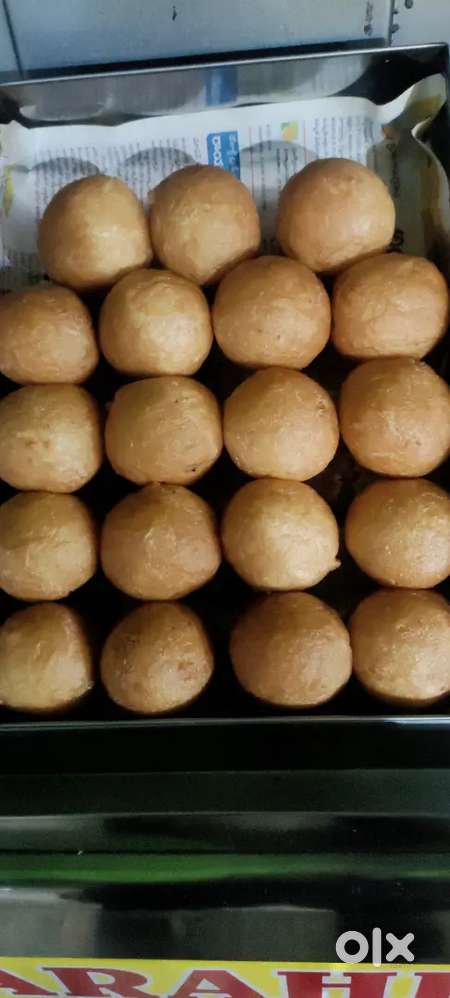 I am Al rounder tiffin master and chapati parota Master snacks master