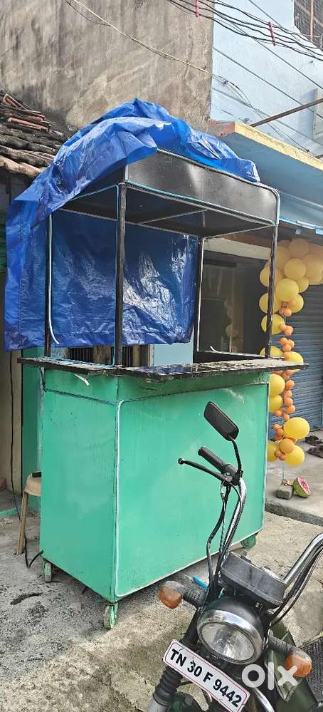 Food stall new stall 200 kg new painting one month old stall