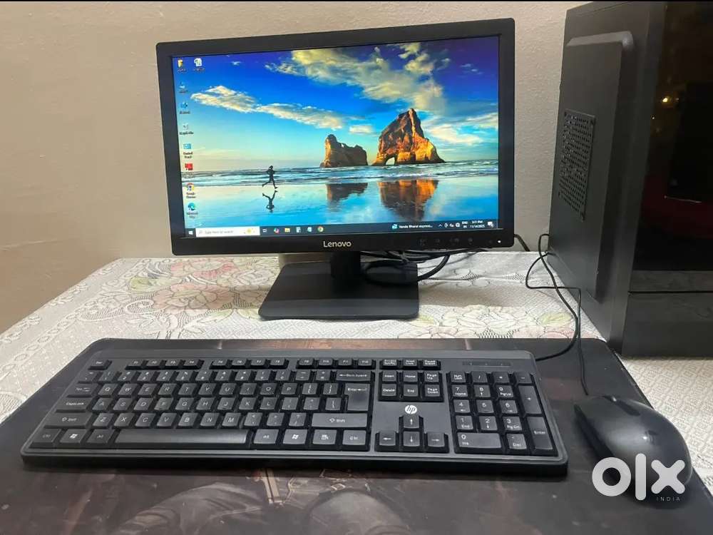 1.5 yr old Desktop computer monitor setup intel i3, win10 & office 10