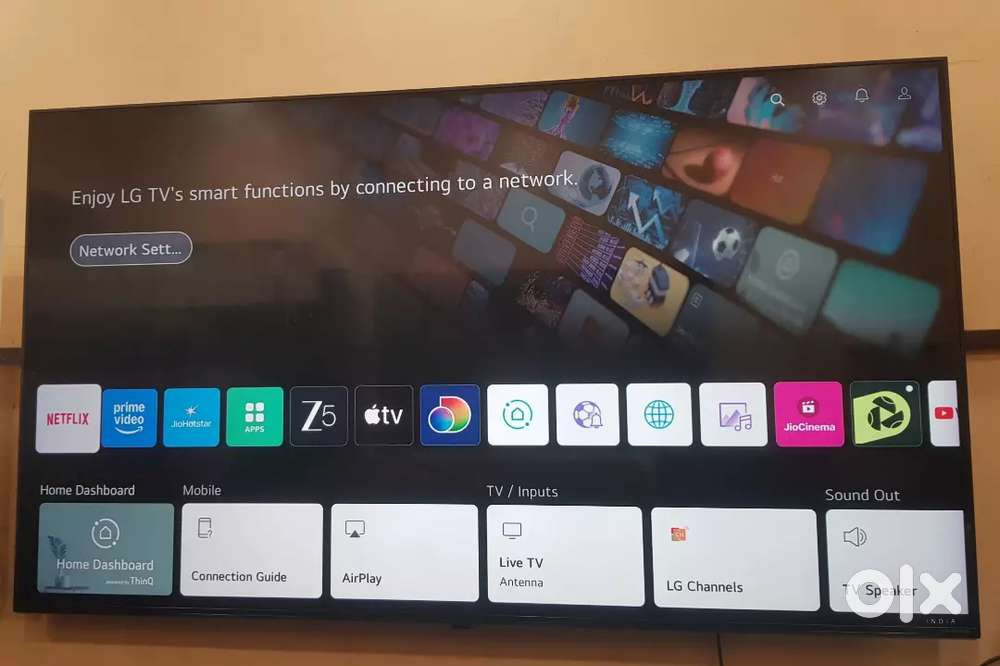 Lg 55 inches 4k uhd frameless smart tv
