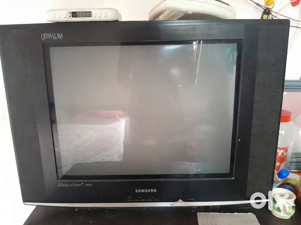 Samsung crt 21 flat slim tv with set top box