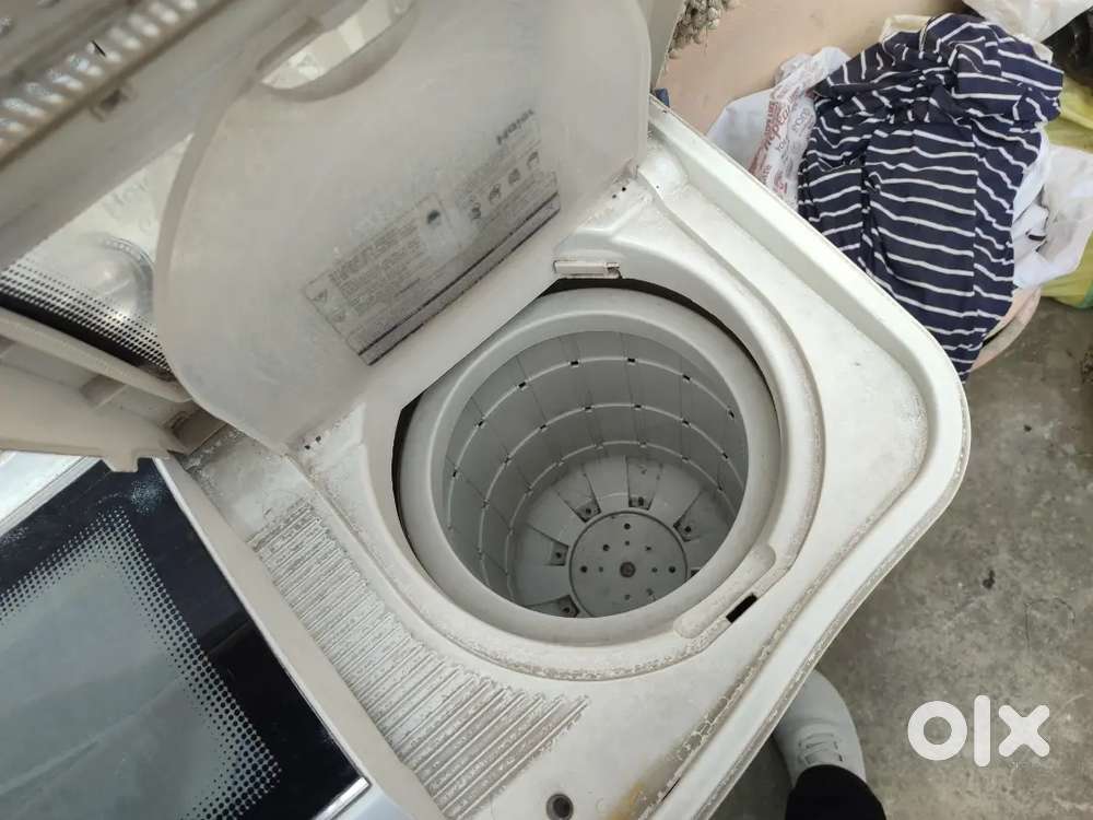 Haier 7kg semi automatic washing machine