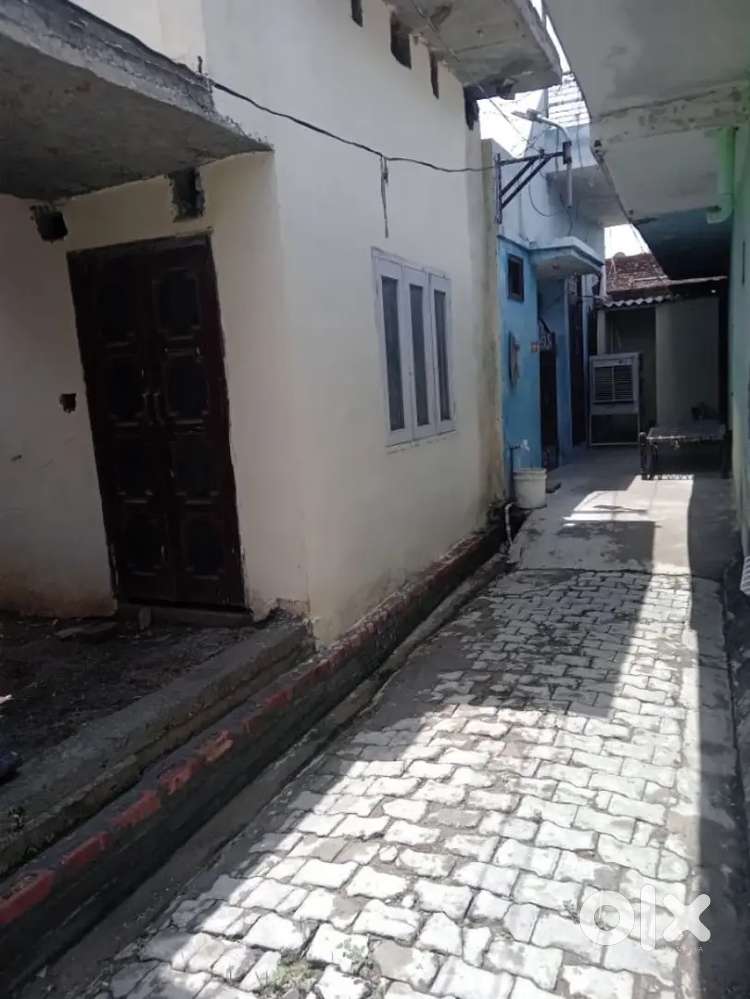 पंत विहार मे बहुत ही सस्ता मकान 95गज में मात्र 20 लाख में