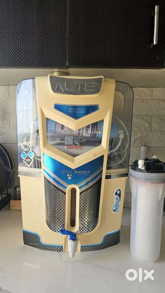 Altis RO + UV+UF Water Purifier with Aquaguard Filters Great Condition