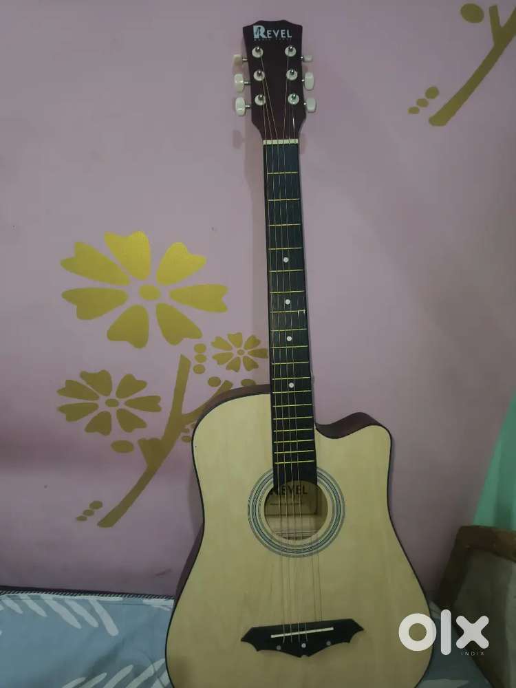 Guitar good condition