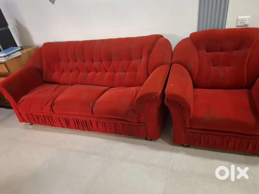 5 seater premium red sofa