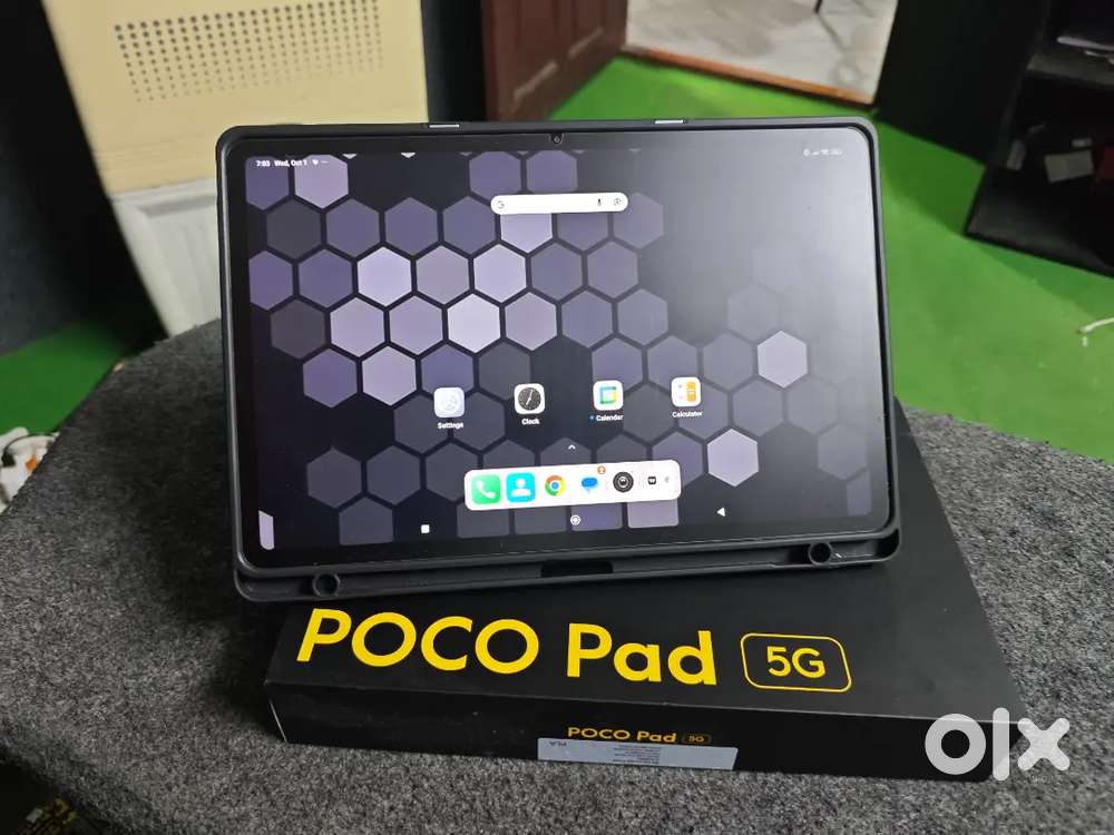 30 days old poco pad 5g 12 inch tablet 8gb 256 gb with full box
