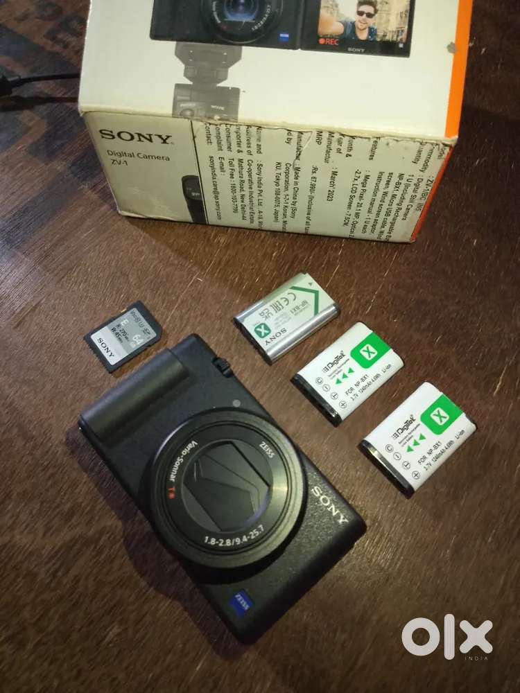 Sony ZV 1 vlogging camera
