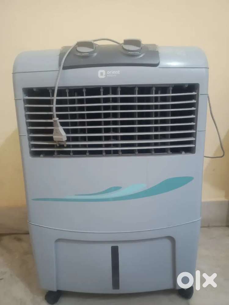 Orient Electric 23 L Room/Personal Air Cooler