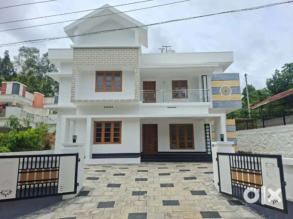 90 ലക്ഷം കോതമംഗലം ശോഭനപ്പടി കോഴിപ്പിള്ളി Kozhippilly