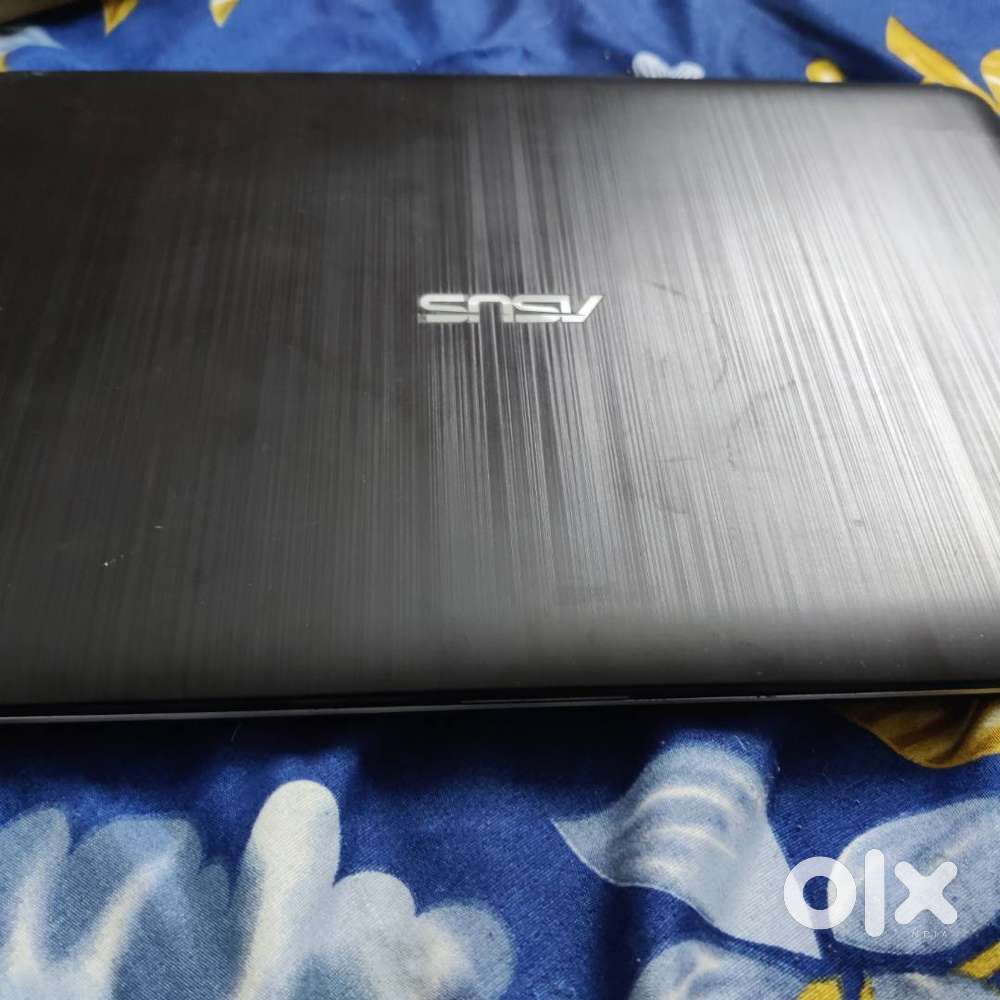 Laptop Asus A400