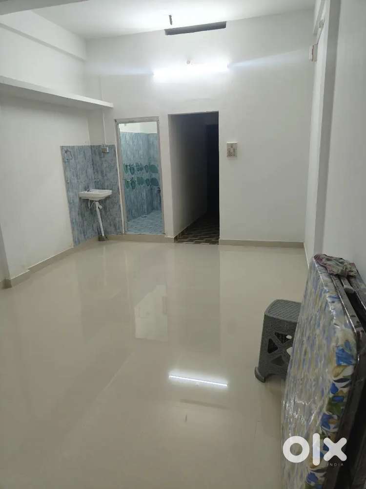 Rent House at Golaghat Near Golaghat Jatiya Vidyalaya, Hamdoi