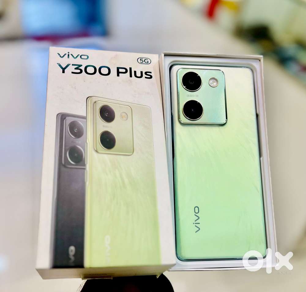 Vivo Y300 Plus 8/128 Gb with bill box charger complete available