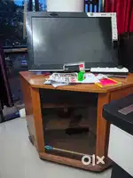 32 inch TV for sale
