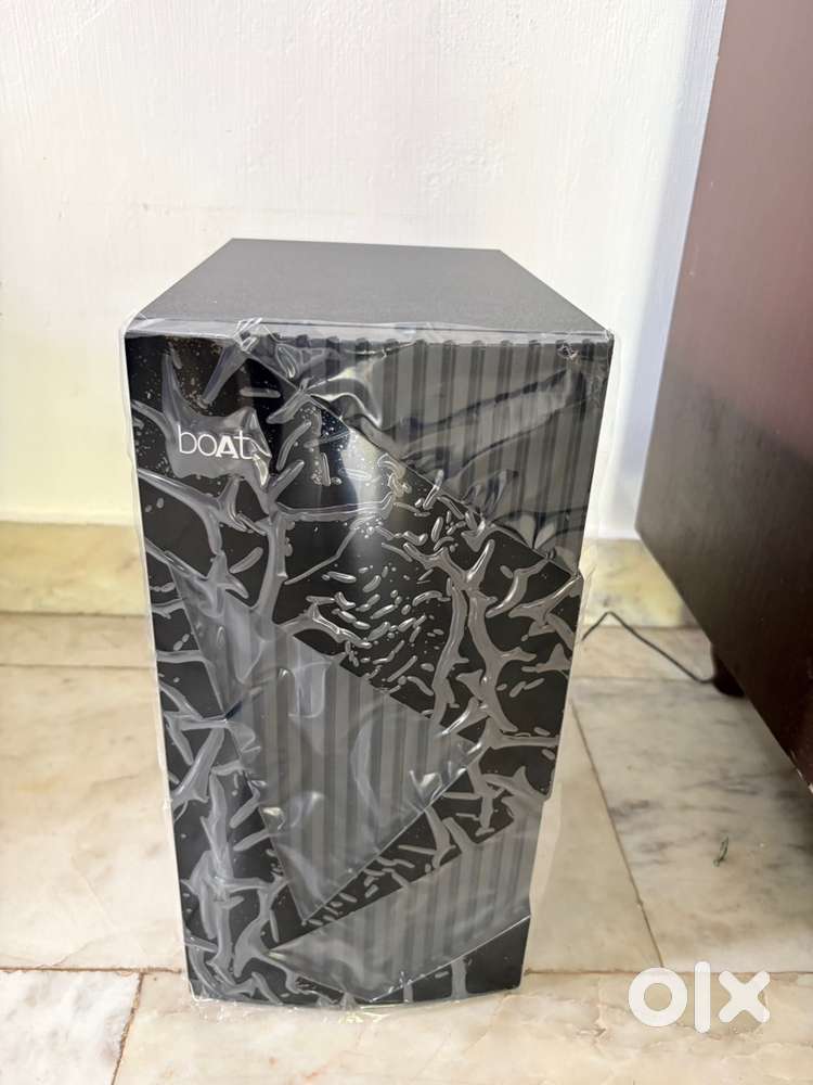 Boat aavante bar 1550 pro soundbar new just open