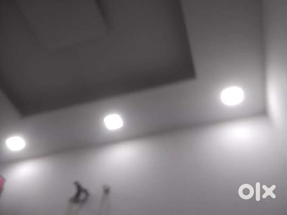 Single gr flr. 26 sqr. Mtr. Kehre hain