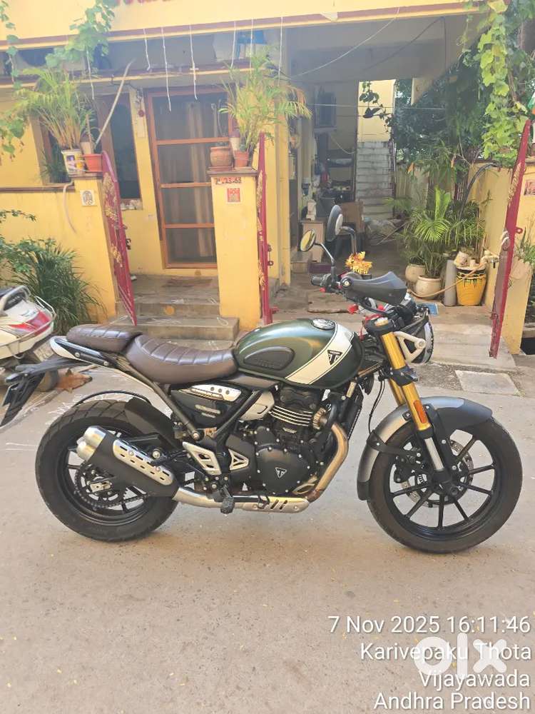 truimph Scrambler 400x