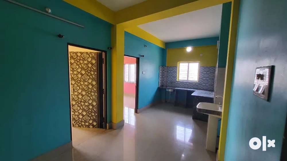 New 2BHK flat rent for small family, with lift facility at Santragachi