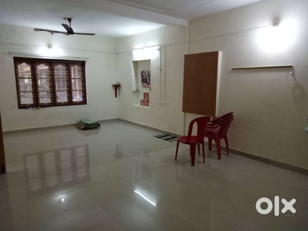 3bhk apartment for rent in Kalpetta,near town and bus route.
