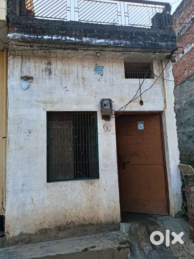 Uttari kakarmatta blw varanasi, near banaras station, 5km to bhu ,