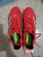 Football boot Adidas predator Size 9