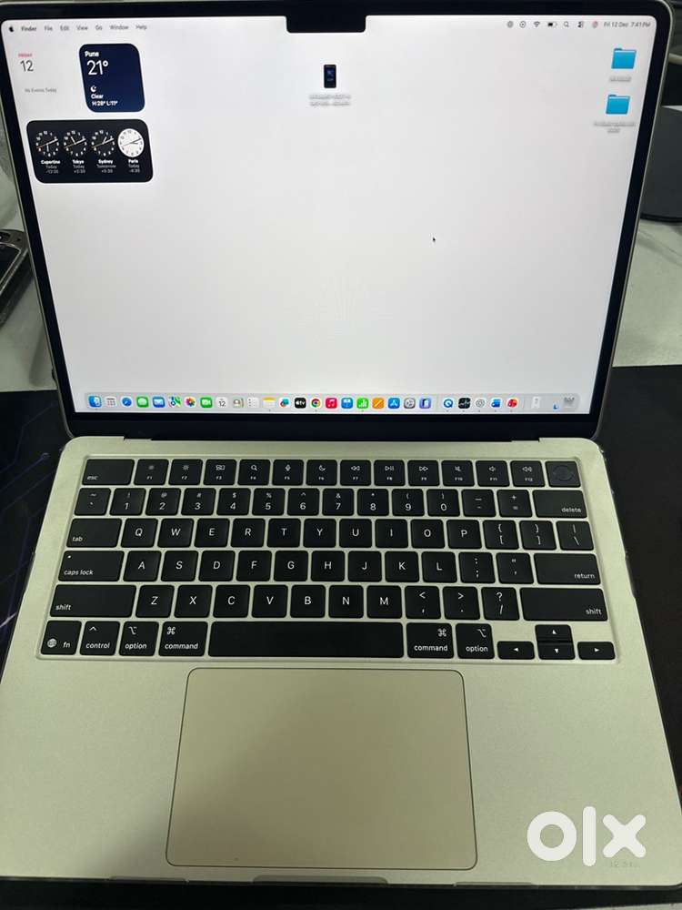 Macbook air M4 starlight