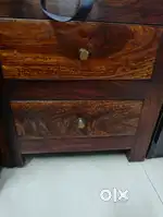 Sheesham wood sold side table