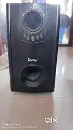 Iplay home theatre with speakers 5.1 channel