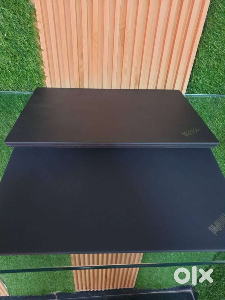 Light & Slim  ThinkPad (Lenovo X13) Core i5 Gen : 10th  R