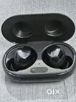 Samsung buds plus ear buds with free external case