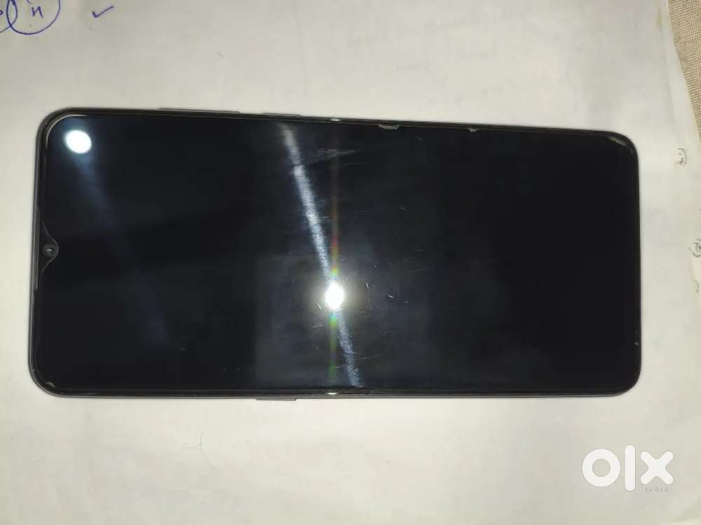 Micromax IN 1 B, 4g handset, charger, ache condition me phone h