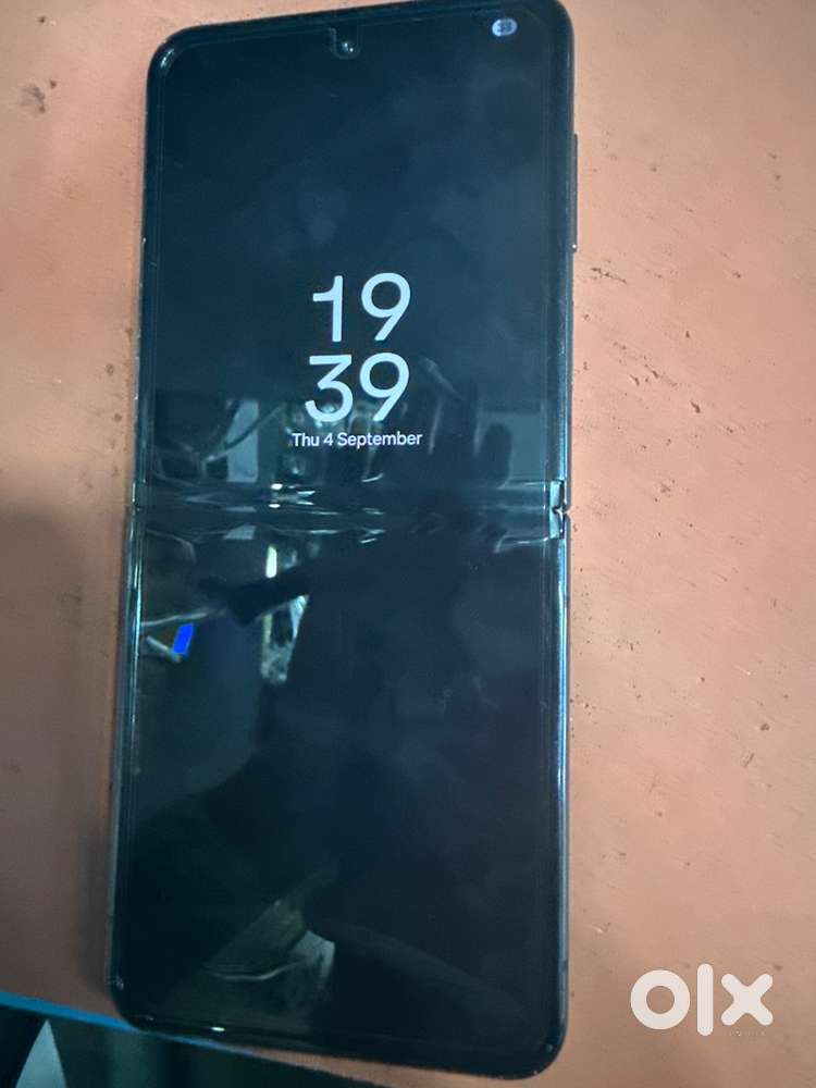 Samsung flip 4