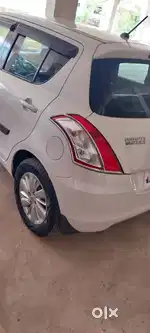Maruti Suzuki Swift 2015 Diesel 57000 Km Driven