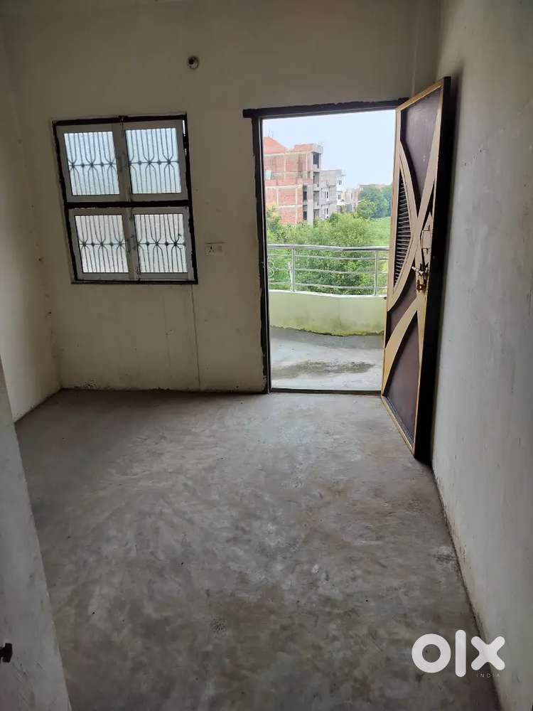 Lok vihar colony, Lane-2, Susuwahi,Hyderabad gate distance is 1km