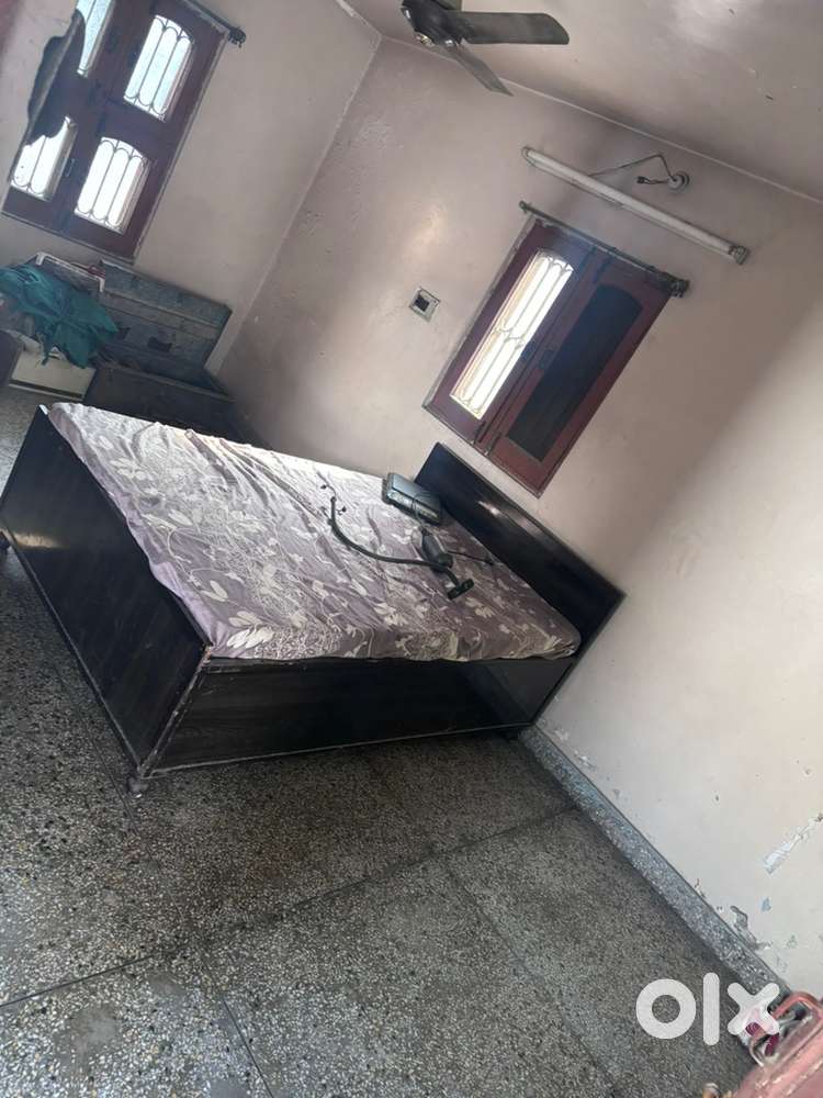 Room kitchen washroom store