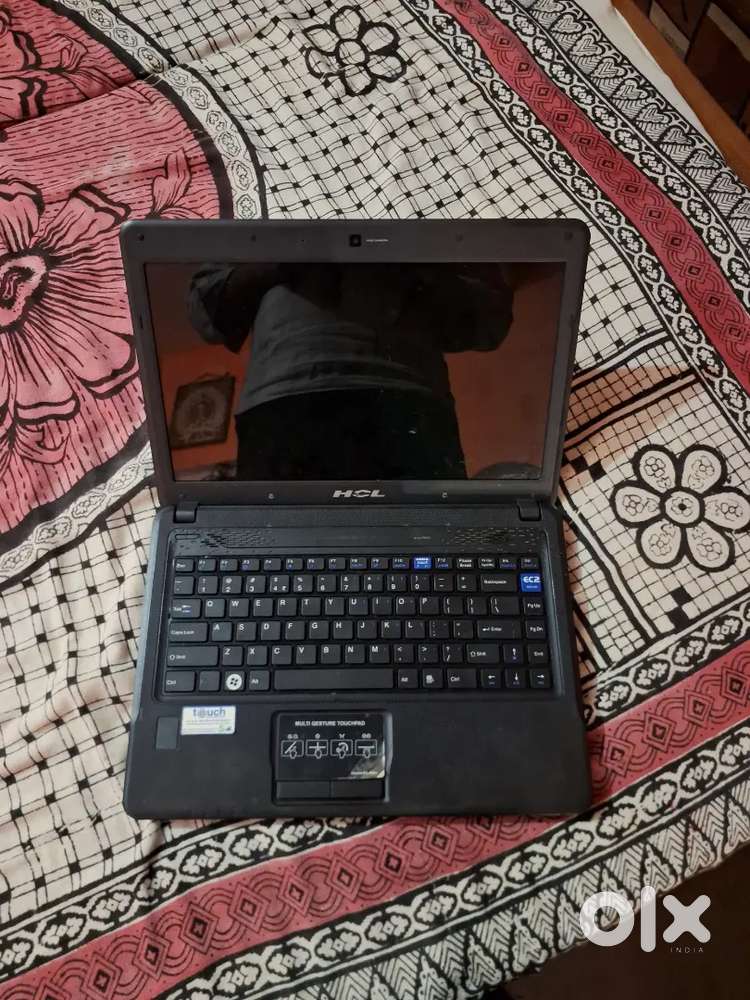 HCL laptop